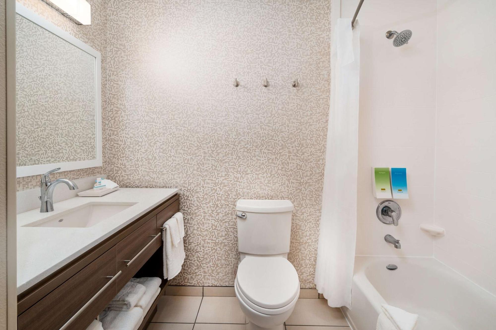 Home2 Suites Corona, Ca Екстериор снимка